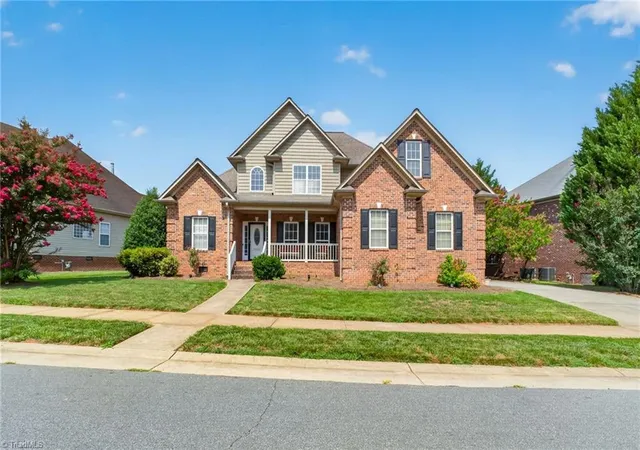 2nd image of 3033 Cameron Village Ct, Winston Salem, NC 27103 | MLS# 1228629