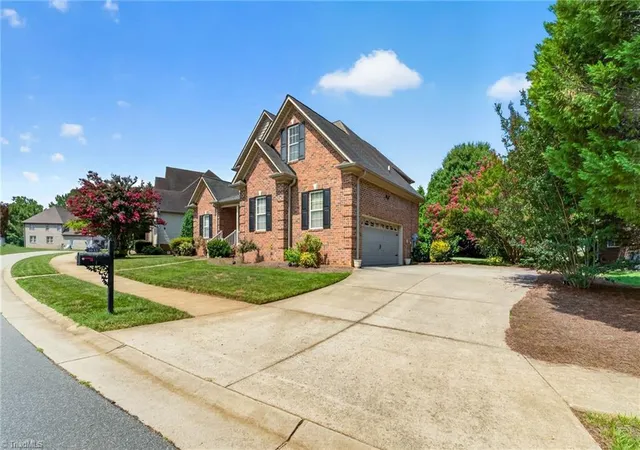 3rd image of 3033 Cameron Village Ct, Winston Salem, NC 27103 | MLS# 1228629