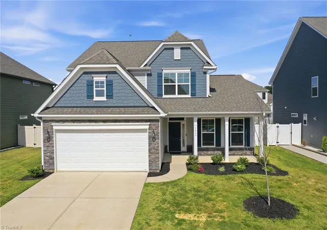 Homes for sale in Mebane, NC | 1039 Brockton Dr, Mebane, NC 27302 | MLS# 1224917