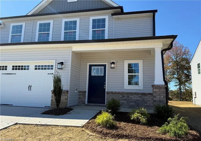 1st image of 304 Goldberry Ln, Jamestown, NC 27282 | MLS# 1218575
