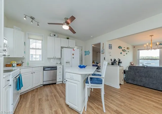 Photo 2 of Single family home for sale at 349 Reynolds Rd, Lexington, NC 27292 | MLS# 1223645 | Listing updated on 2026-08-19