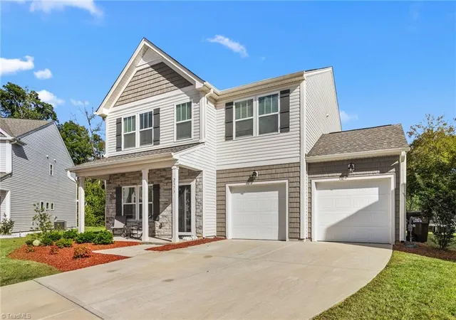 2nd image of 2373 Dukes Hollow Ct, High Point, NC 27265 | MLS# 1209081