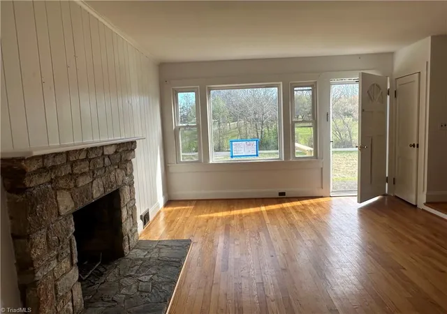 Homes for sale in North Wilkesboro, NC | 3716 Statesville Rd, North Wilkesboro, NC 28659 | MLS# 1224752