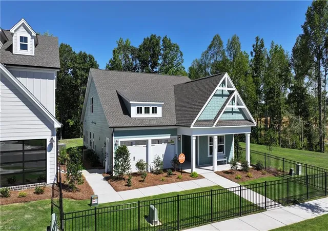3rd image of 1185 Hackney Dr #117, Elon, NC 27244 | MLS# 1230728