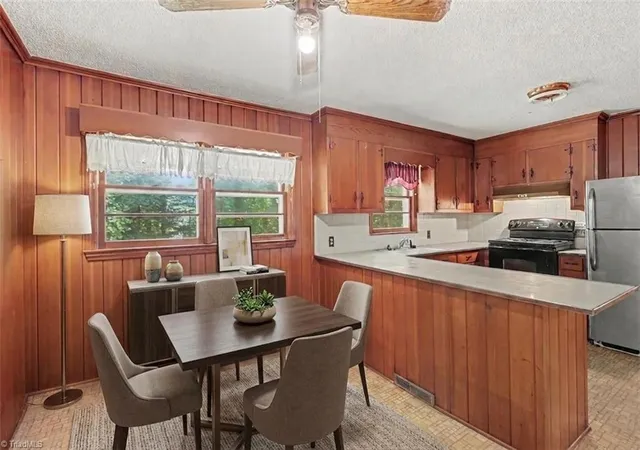 3rd image of 1313 Ada Ave, Winston Salem, NC 27105 | MLS# 1231226