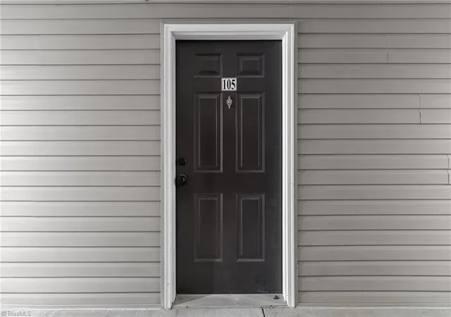 3rd image of 7100 W Friendly Ave #105, Greensboro, NC 27410 | MLS# 1220552