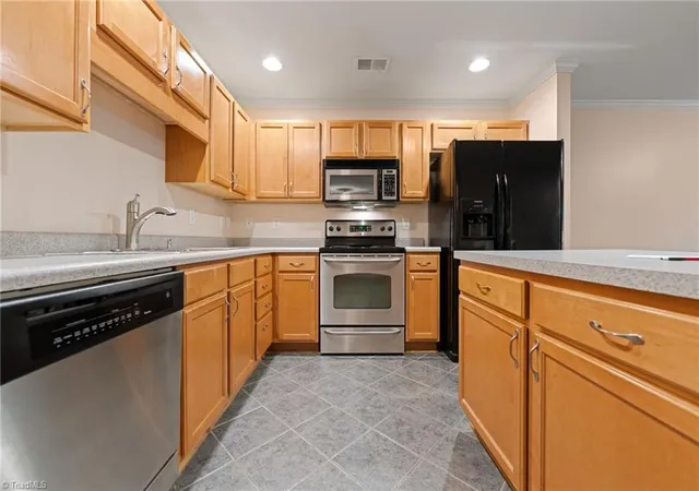 5th image of 7100 W Friendly Ave #105, Greensboro, NC 27410 | MLS# 1220552