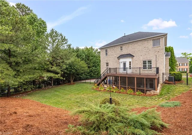 Homes for sale in Winston Salem, NC | 1445 Meadowlands Dr, Winston Salem, NC 27107 | MLS# 1224344