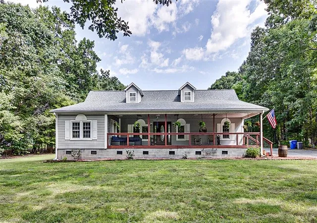 Photo 2 of Manufactured home for sale at 2207 Millcroft Rd, Pleasant Garden, NC 27313 | MLS# 1233256 | Listing updated on 2026-09-08