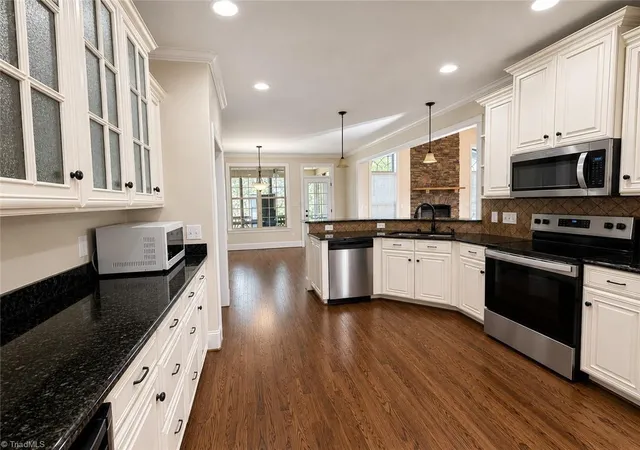 Photo 3 of Single family home for sale at 4656 Kellys Trl, Winston Salem, NC 27101 | MLS# 1221844 | Listing updated on 2026-09-04
