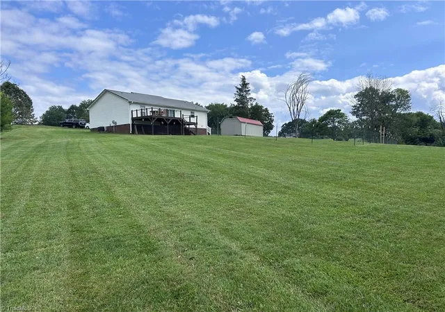 Photo 37 of Single family home for sale at 285 Raven Cir, Lexington, NC 27292 | MLS# 1216211 | Listing updated on 2026-08-18