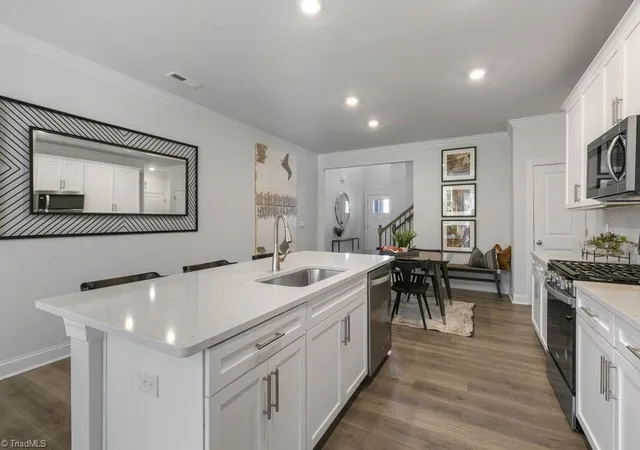 5th image of 111 Silverpine Wy, Bermuda Run, NC 27006 | MLS# 1226684