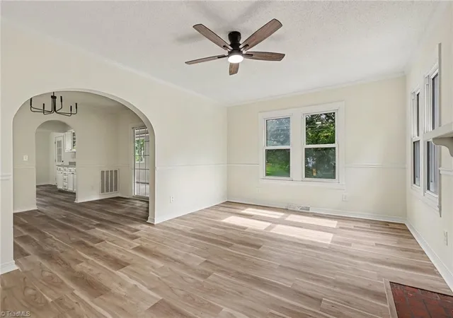 Photo 3 of Sale Pending at 210 Stone St, Thomasville, NC 27360 | MLS# 1230304 | Listing updated on 2026-09-15