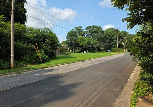 Photo 4 of Single family home for sale at 843 Stockton St, Statesville, NC 28677 | MLS# 1229177 | Listing updated on 2026-07-31