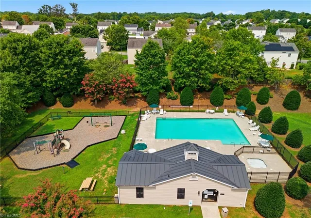 Photo 2 of Single family home for sale at 4820 Redland Ct, Mc Leansville, NC 27301 | MLS# 1229504 | Listing updated on 2026-09-15