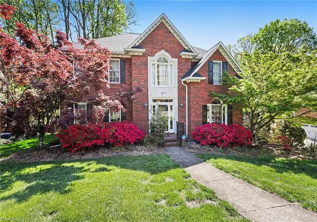 2nd image of 5005 Mayberry Ln, Winston Salem, NC 27106 | MLS# 1217043