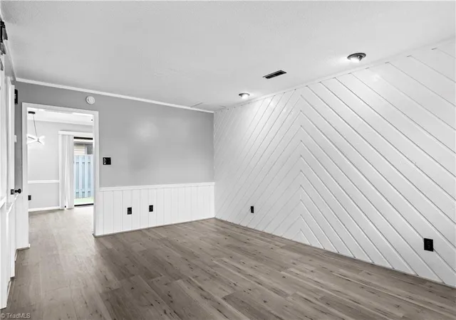 Photo 3 of Sale Pending at 440 Vista Cir #A, Winston Salem, NC 27106 | MLS# 1233258 | Listing updated on 2026-10-26