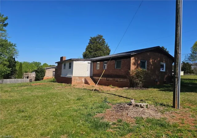 Homes for sale in Lexington, NC | 101 Markwood Ln, Lexington, NC 27295 | MLS# 1216942