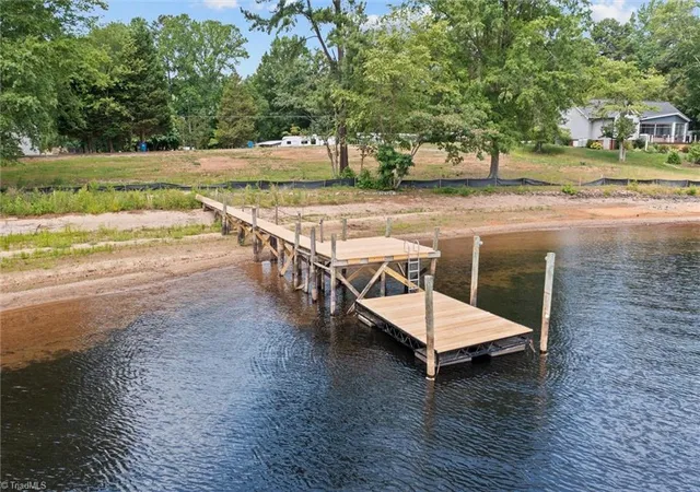 3rd image of 8924 Holdsclaw Rd, Terrell, NC 28682 | MLS# 1226396