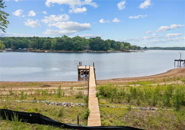 4th image of 8924 Holdsclaw Rd, Terrell, NC 28682 | MLS# 1226396