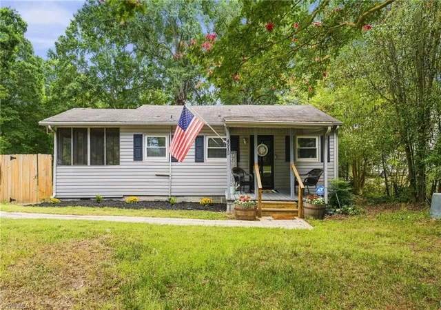 Photo 1 of Sale Pending at 4915 Rhondan Rd, Summerfield, NC 27358 | MLS# 1233152 | Listing updated on 2026-09-09