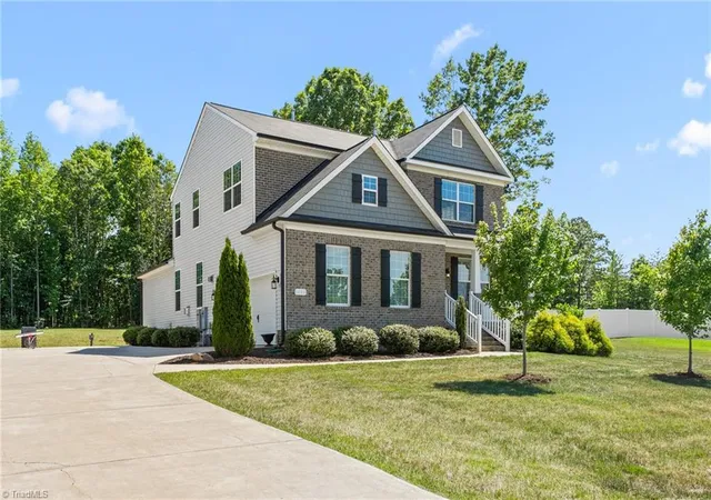 Homes for sale in Burlington, NC | 1486 Kernodle Landing Dr, Burlington, NC 27217 | MLS# 1226142