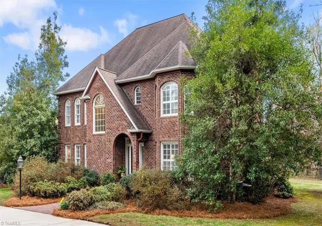 Photo 3 of Single family home for sale at 2603 Ashcroft Dr, Reidsville, NC 27320 | MLS# 1212614 | Listing updated on 2026-08-21