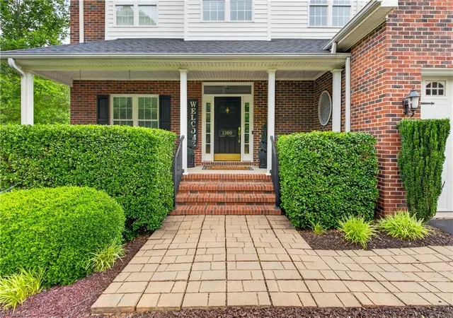 2nd image of 1380 Ridgewood Cir, Asheboro, NC 27203 | MLS# 1222073