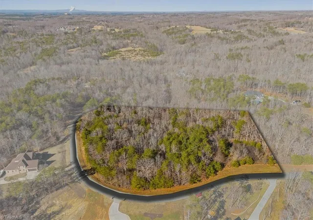 3rd image of 7350 Hidden View Dr, Oak Ridge, NC 27310 | MLS# 1224836