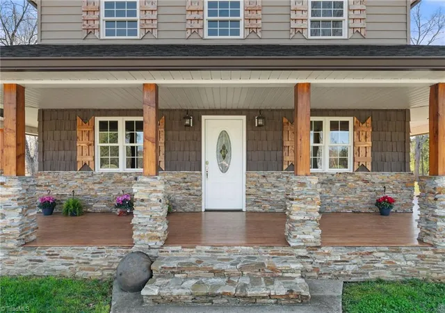 Photo 3 of Single family home for sale at 3627 Nc Hwy 801, Mocksville, NC 27028 | MLS# 1214410 | Listing updated on 2026-04-01