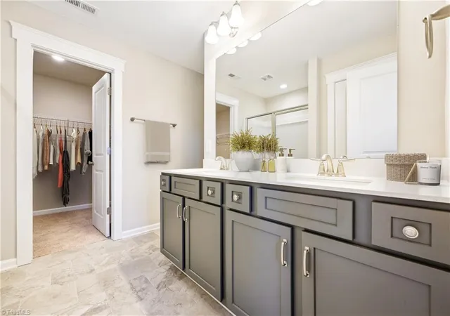 14th image of 5397 Salem Woods Dr, Graham, NC 27253 | MLS# 1229442