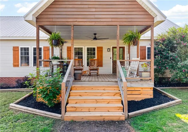 2nd image of 5142 New Hope Church Rd, Asheboro, NC 27205 | MLS# 1225816