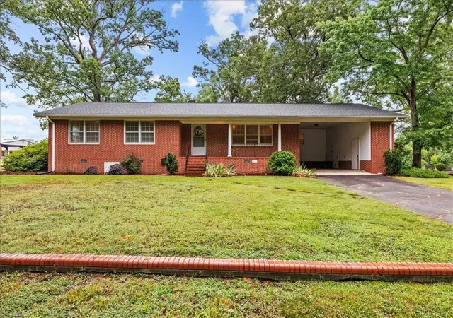 Photo 2 of Sale Pending at 60 Lancaster Dr, Goldston, NC 27252 | MLS# 1219733 | Listing updated on 2026-08-13