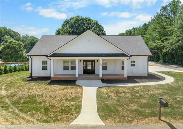 Homes for sale in Lexington, NC | 465 Bremen Garden Dr, Lexington, NC 27295 | MLS# 1224932
