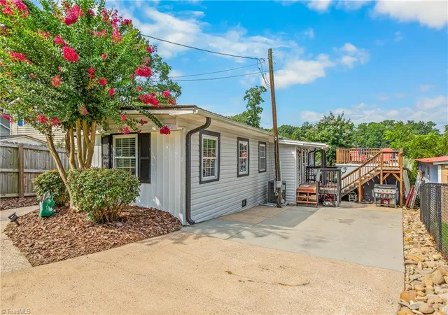 4th image of 4282 Old Mountain Rd, Lexington, NC 27292 | MLS# 1230176