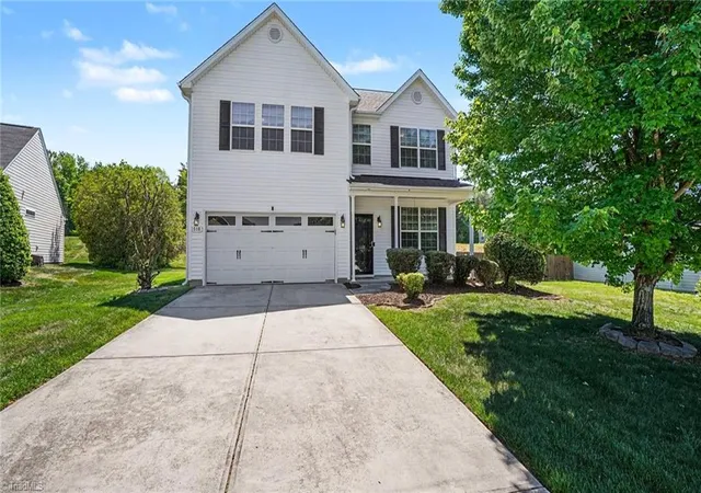 Homes for sale in Burlington, NC | 518 Macgregor Dr, Burlington, NC 27217 | MLS# 1219404