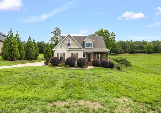 2nd image of 159 Windward Dr, Stokesdale, NC 27357 | MLS# 1230900