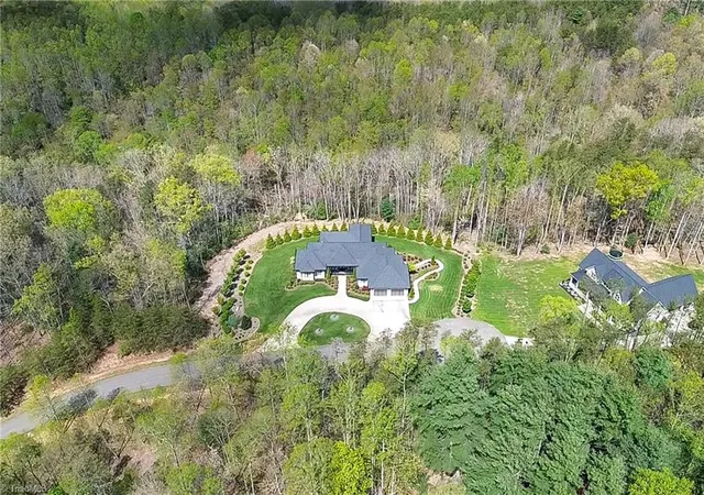 5th image of 109 Wyncrest Ter, Mount Airy, NC 27030 | MLS# 1225595