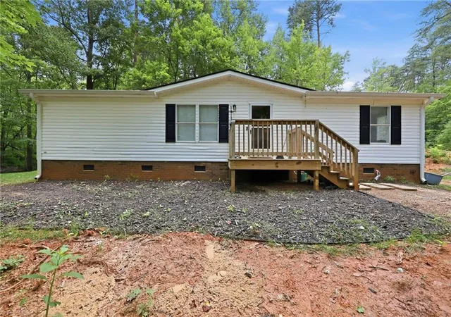 Photo 2 of Manufactured home for sale at 155 Coryland Dr, Walkertown, NC 27051 | MLS# 1228910 | Listing updated on 2026-08-27