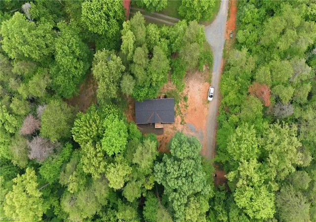 Photo 3 of Manufactured home for sale at 155 Coryland Dr, Walkertown, NC 27051 | MLS# 1228910 | Listing updated on 2026-08-27