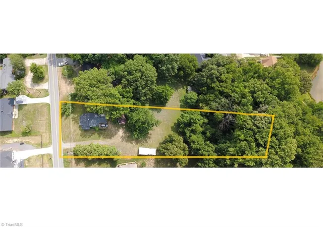 1st image of 1940 Darwick Rd, Winston Salem, NC 27127 | MLS# 1226033