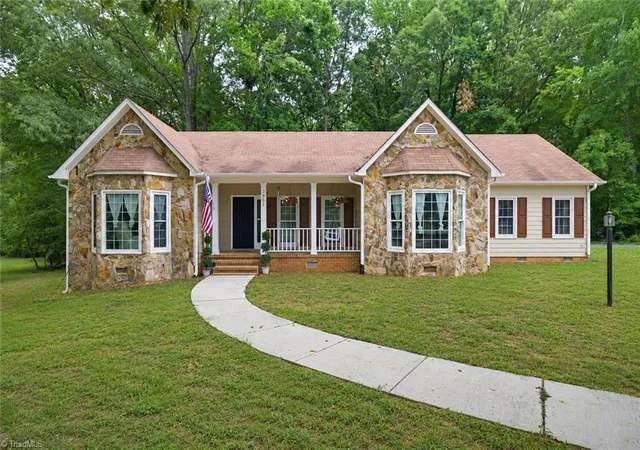 Photo 2 of Single family home for sale at 7802 High Meadows Rd, Greensboro, NC 27455 | MLS# 1230081 | Listing updated on 2026-10-03