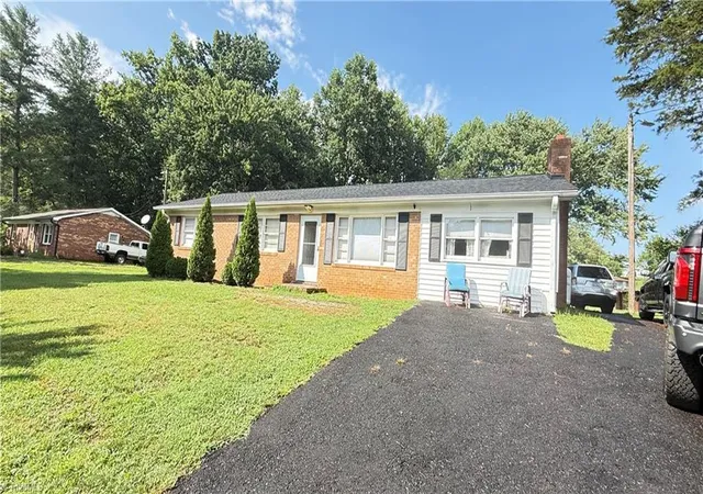 1st image of 110 Sarah St, Mount Airy, NC 27030 | MLS# 1228515