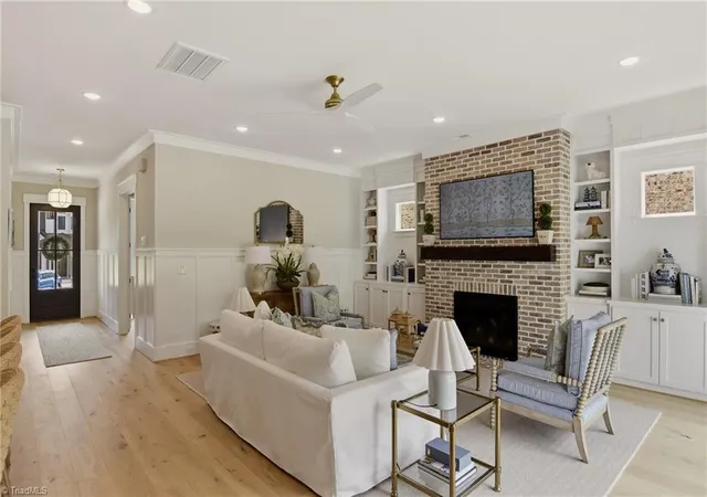 4th image of 1181 Maple Chase Ln, Winston Salem, NC 27106 | MLS# 1226236