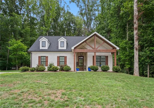 Photo 2 of Single family home for sale at 660 Corregidor St, Mebane, NC 27302 | MLS# 1227298 | Listing updated on 2026-09-08
