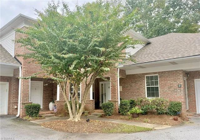 Photo 1 of Sale Pending at 6 Indigo Lake Ter #E, Greensboro, NC 27455 | MLS# 1198551 | Listing updated on 2025-12-20
