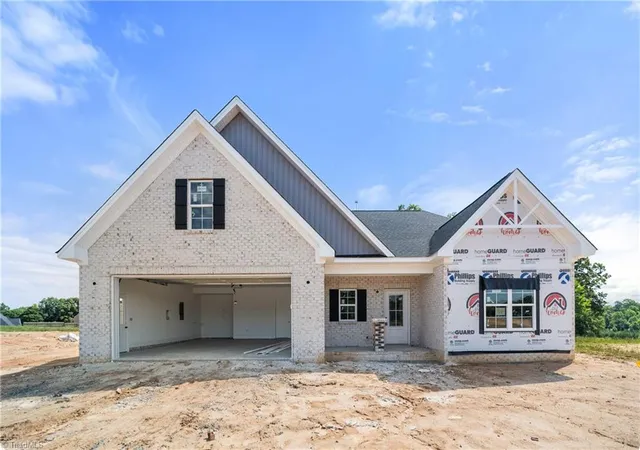 1st image of 212 Avian Ln, Winston Salem, NC 27127 | MLS# 1223249