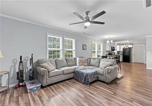 Photo 4 of Single family home for sale at 201 Wolf Is Rd, Reidsville, NC 27320 | MLS# 1231245 | Listing updated on 2026-09-15