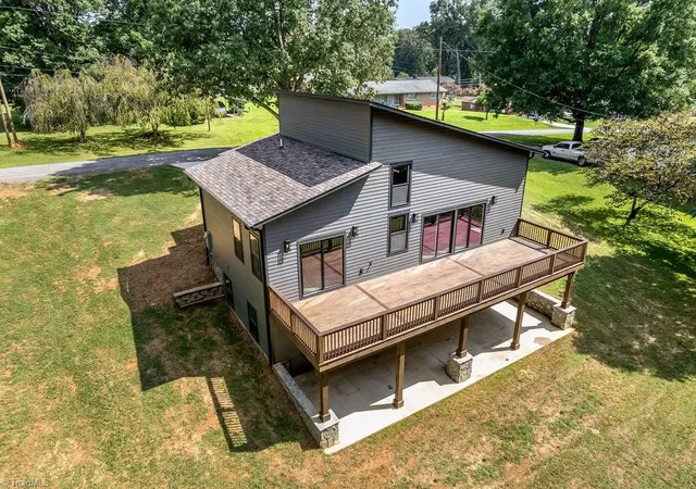 Photo 4 of Single family home for sale at 168 Robinhood Rd, North Wilkesboro, NC 28659 | MLS# 1230791 | Listing updated on 2026-08-30