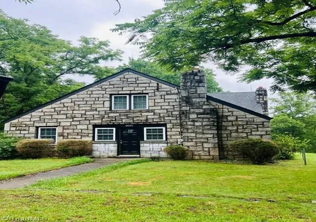 3rd image of 5645 Ararat Hwy, Ararat, VA 24053 | MLS# 1229241